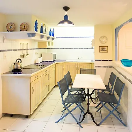 Charmante 3 Etoiles A Biarritz Anglet, Piscine Privee Et Jardin. * Anglet