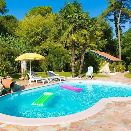 Charmante 3 Etoiles A Biarritz Anglet, Piscine Privee Et Jardin. Anglet