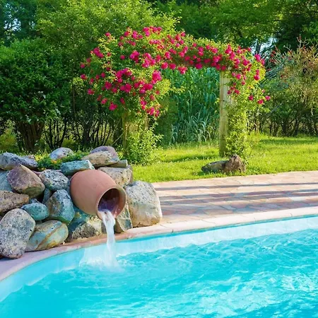 Charmante 3 Etoiles A Biarritz Anglet, Piscine Privee Et Jardin. * Anglet